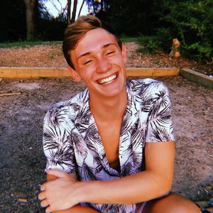 Meet your Posher, Caleb